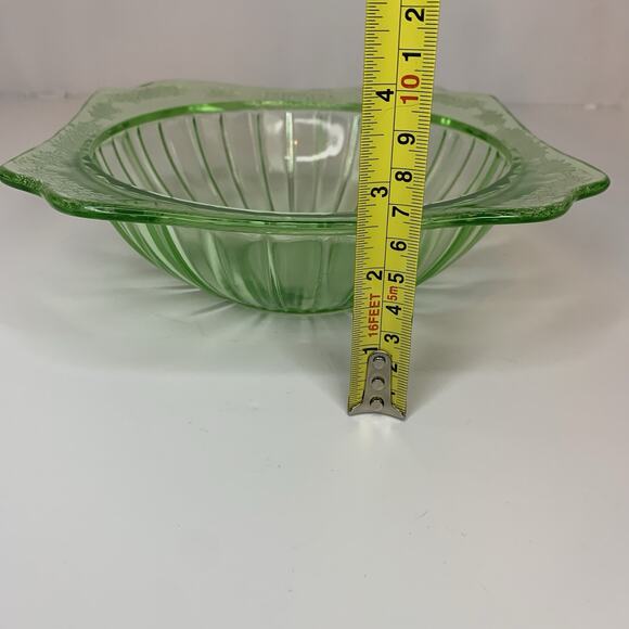 Vintage Jeannette Uranium Glass Bowl Adam Green Pattern with Cherry Blossoms - Picture 9 of 9